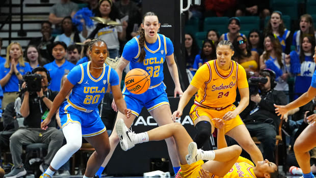JuJu Watkins Angela Dugalic Charisma Osborne McKenzie Forbes UCLA USC Pac-12